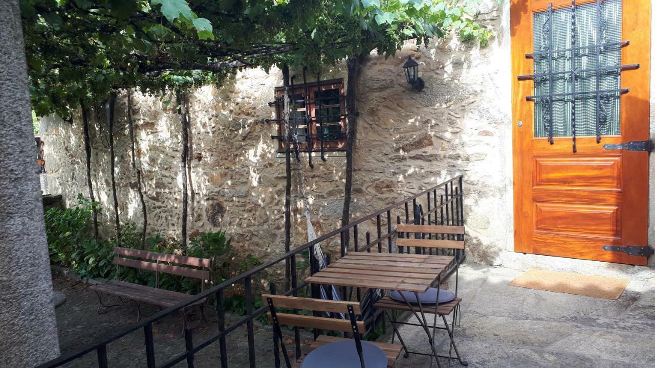 הוילה אוליביירה דה אזמיס Quintinha De Santiago מראה חיצוני תמונה